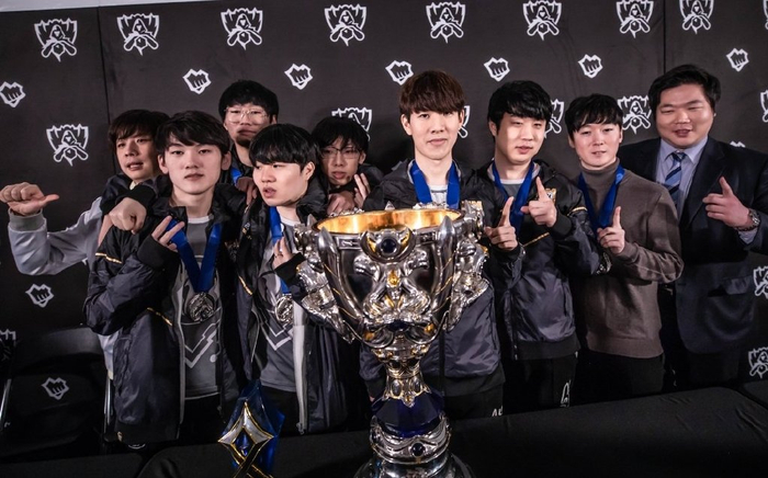 迷文化的深 迷文化的深